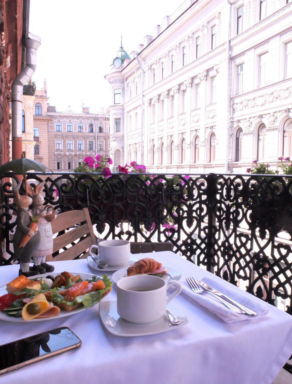 Galunov Hotel Sankt Petersborg Eksteriør billede